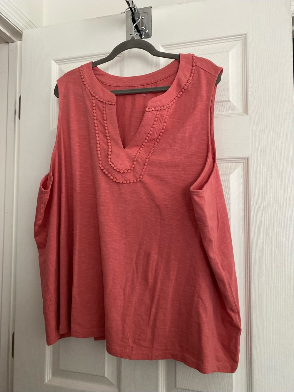 NEW Lands' End Coral Trim Split V-Neck Tank- 3X